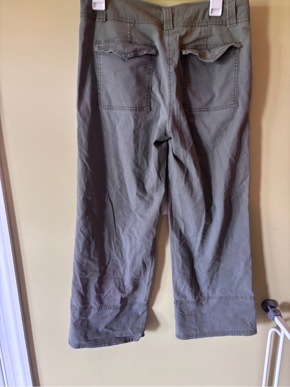 LOFT Olive Wide Leg Pants - Picture 4 of 5